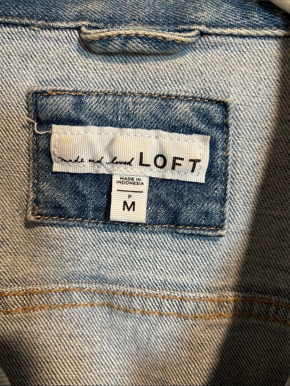 LOFT Light Blue Denim Jacket Women's Medium Petite - Picture 2 of 4